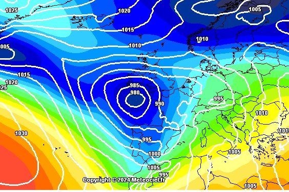 RedmeteoP's tweet photo. Son moitas horas, pero a día de hoxe, coas últimas actualizacións, a semana santa pode ser MOI inestable. Auga, vento, mala mal, frío, e tamén volveremos a ver a NEVE. https://t.co/rjRT9JdsKr