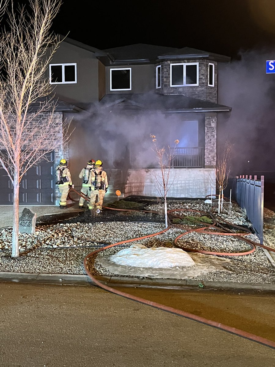 Regina_Fire's tweet photo. Crews responded to a house fire at 3:30am on Sage Place in the far southeast end of the city. Flames coming from the basement windows on arrival. Family alerted by smoke alarms and exited safely. Cause is under investigation. #yqr https://t.co/xRue67RjH9