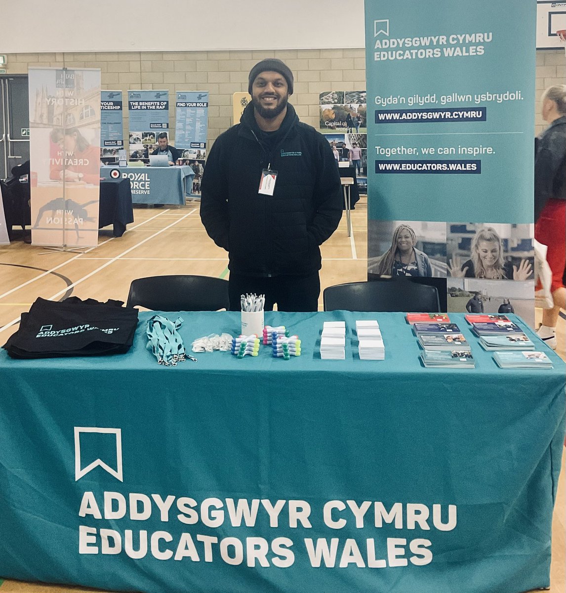 Aminur is at Coleg Gwent Progression Fair at the Crosskeys Campus from 10 - 2.

Come and say hi!

#TogetherWeCanInspire @coleggwent