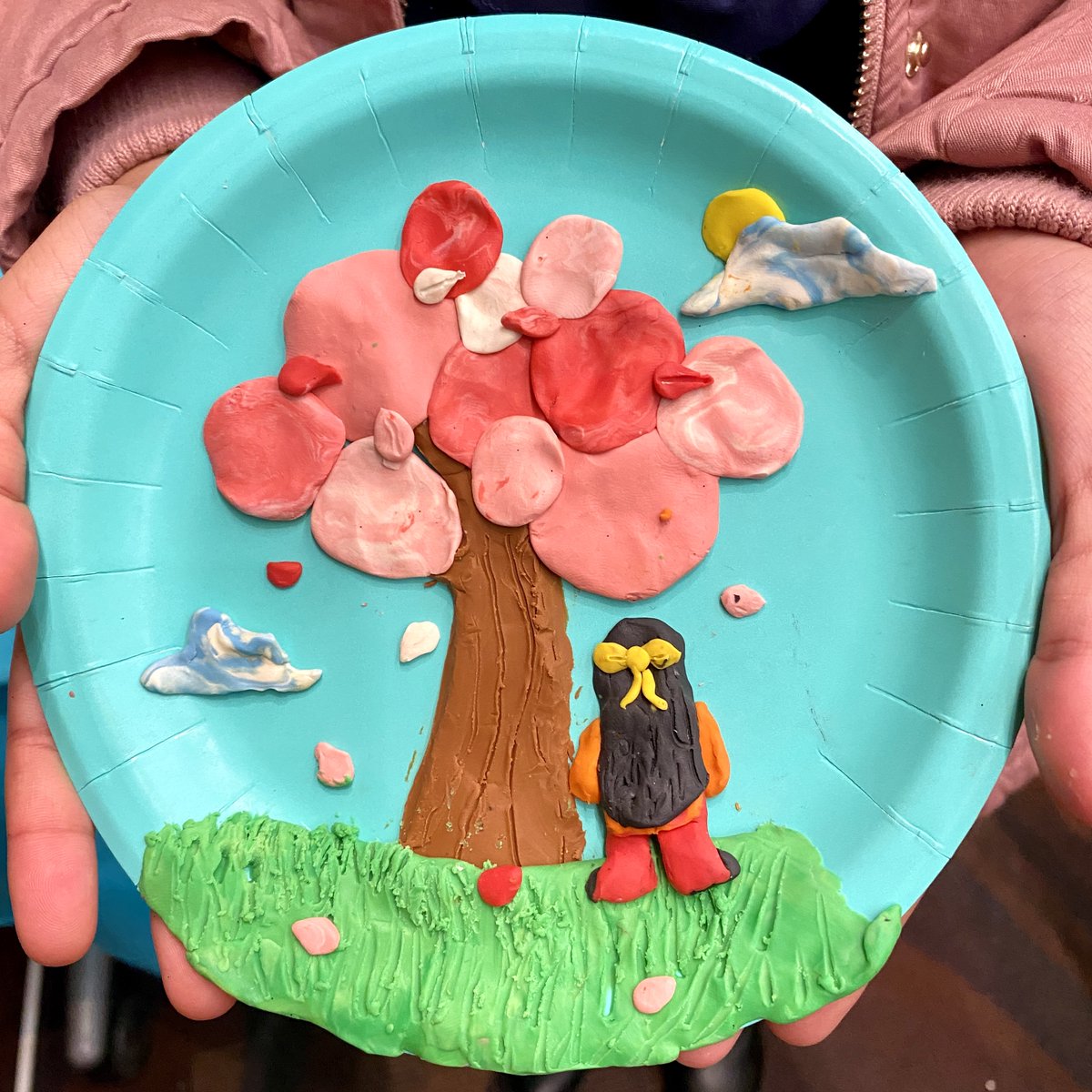 Happy #SpringEquinox ! Artwork by a budding artist at a @torontolibrary workshop.❤️🎨🌱🌸