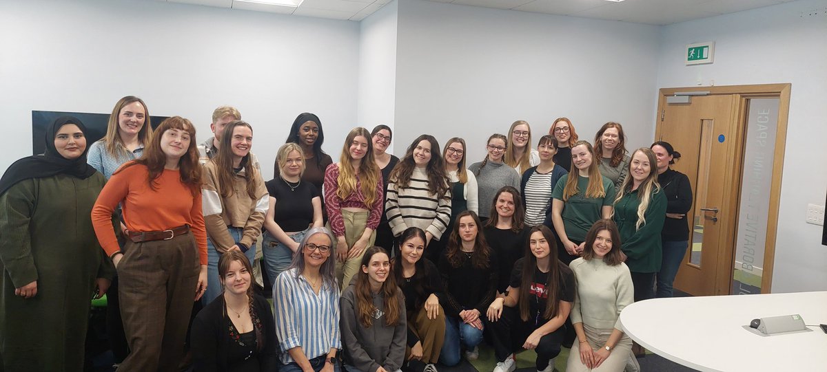 Taylor Atkinson 👩‍⚕️🌻 tweet media