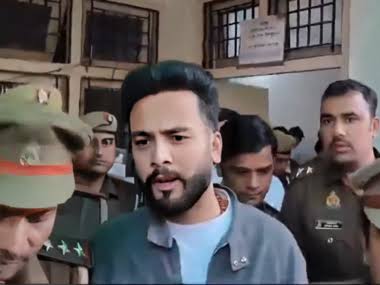 Rahul172103's tweet photo. The whole nation wants @ElvishYadav to be released and everyone is standing up in solidarity against the conspiracy planned by big party jealous mongers.
#JusticeForElvish
#NationStandsWithElvish
#ElvishYadav #ElvishAmry
#StandWithElvish
$BLOCK @GaiminIo $GMRX $PARAM https://t.co/zW8qL1Lyva