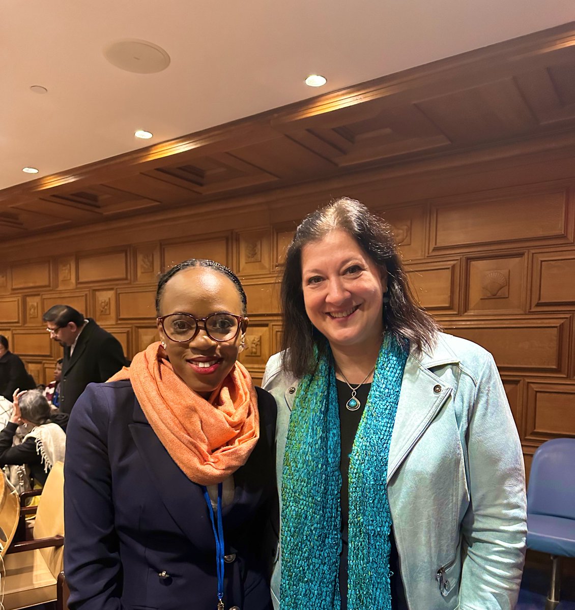 Leadership is about making others better as a result of your presence & the impact that lasts in your absence. A pleasure meeting @elyassir_alia the Regional Director @unwomenasia Always inspired by her work especially in protecting rights of migrant women in Asia.