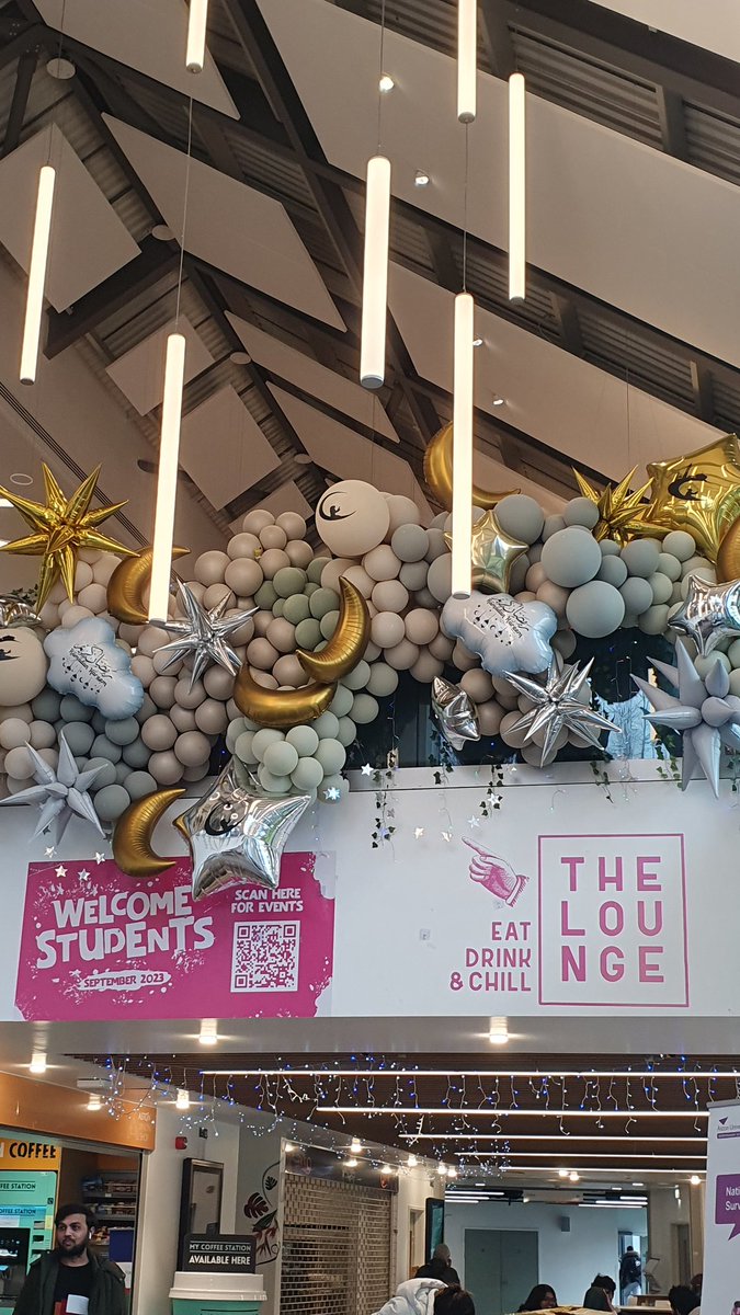 A great day at @aston_union for the @AstonUniversity Student Experience Conference 🤩 Highlights include @Wonkhe's @jim_dickinson, best practice approaches to supporting neurodiverse students & final words from @ChrisUmfreville Lovely to see the #Ramadan decor in the SU too!