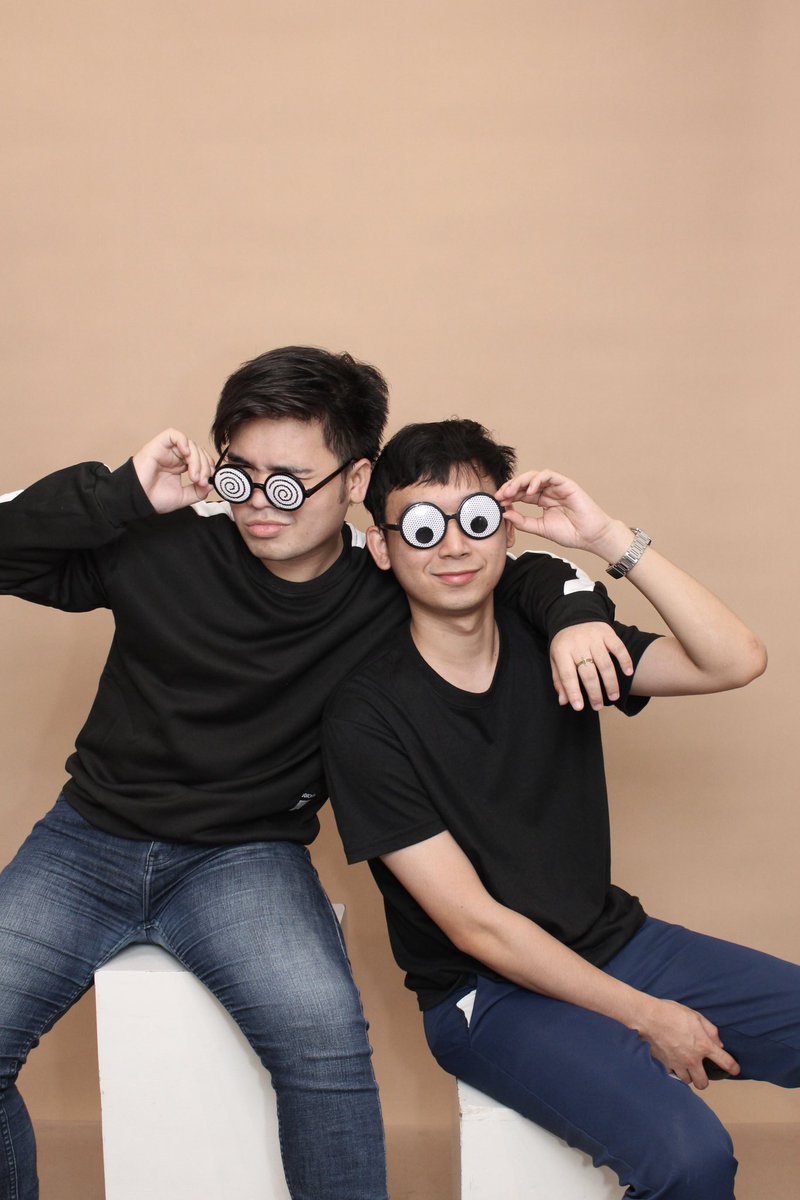 iMEngineerKVN's tweet photo. happy 2 years with you, je ᡣ𐭩 https://t.co/au28Bu4zO4
