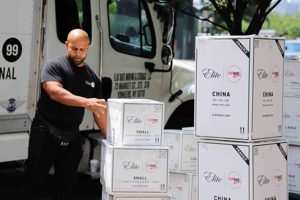 Professionally trained and highly experienced movers will help you plan and execute your move with precision and confidence. 

#movingexperts #flatratemoving #movingmadeeasy #trustedandreliable