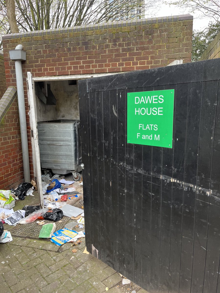 Lewisburridge1's tweet photo. ⁦@WBC_Help⁩ Any chance this can get sorted. I have to step over this to deliver to them, it’s getting to the point where we will have to refuse delivery. Hope it can be cleared soon, it’s disgusting https://t.co/afTm9FR4fr