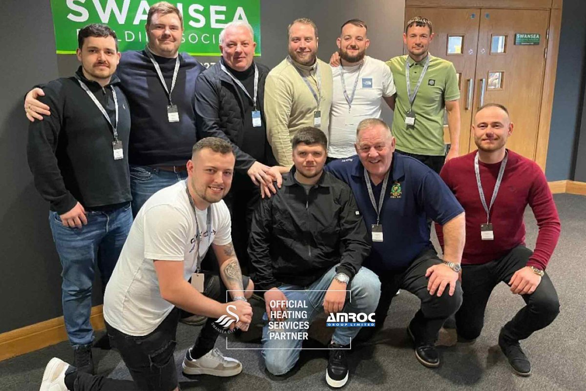 AMROCHEATING's tweet photo. We're still on a massive high after the stunning 2-0 victory on Saturday to win the South Wales Derby and a huge thanks to the Swans for hosting the AMROC Team for what was a very memorable day out ⚽️❤️🦢🍺🏴󠁧󠁢󠁷󠁬󠁳󠁿

#COYS #jackarmy #swans #swanseacity https://t.co/3WwWsWhiNh
