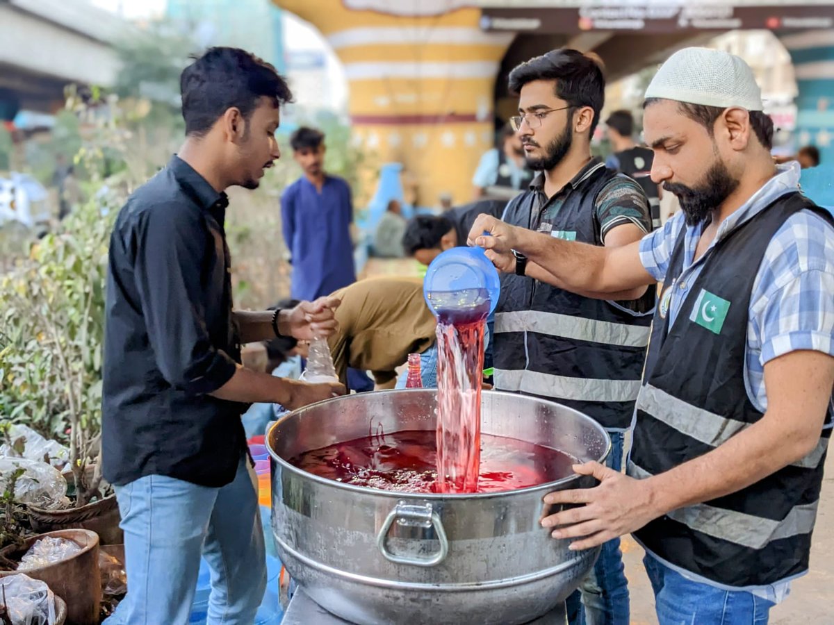 FkFoundationpk's tweet photo. Alhamdulillah
Today iftar dasterkhawn 2024 for everyone 
Keep supporting fkfoundation for helping more deserving people's 
Donate us for iftar drive 
our easypaisa Ac no 0337 8066121 
#fkfoundationramzandrive2024 
#ramzan2024 #fahadkhanfoundationdasterkhawn 
#fahadkhanfoundation https://t.co/qJGMZLWsjI