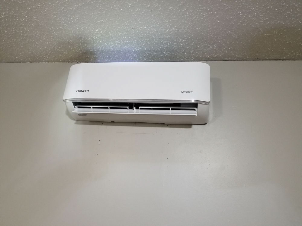 TyMechanical's tweet photo. With our air condition repair, we will identify and fix the root cause of the problem, giving you peace of mind knowing that your unit is in good hands. Check out our website to learn more about what we offer!
#AirConditionRepair #Minneapolis 
https://t.co/uGSx0BQQBk https://t.co/I1cG1Uxvky