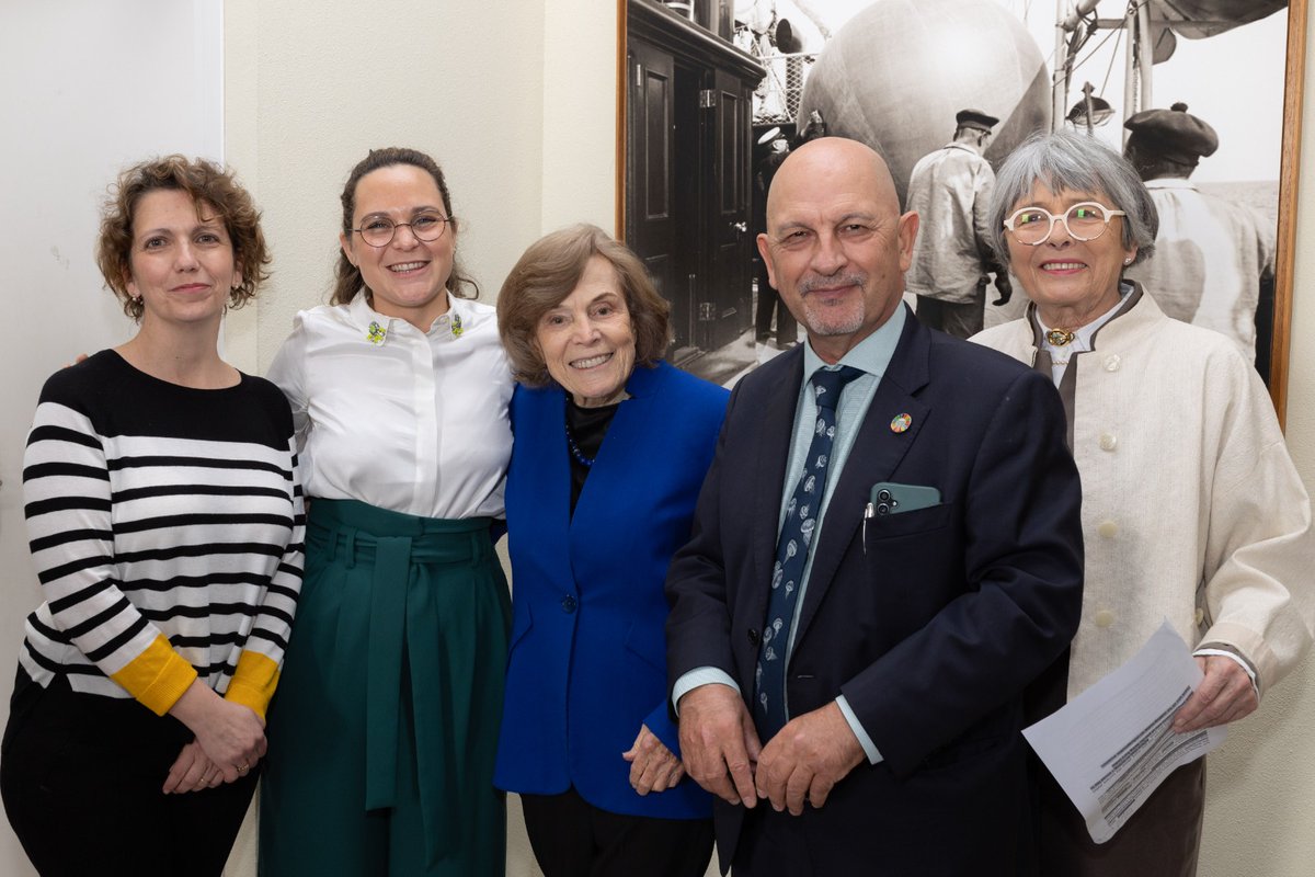 UPDATE📢 Dr. Sylvia Earle is joining our public #LetsBeNietoTheOcean round-table at the Monaco Ocean Week #MOW2024, tomorrow Wed 20 March 14h00-15h30. See programme: letsbenicetotheocean.org/roundtable-at-… Photo👇(c) Olivier Huitel FPA2: Sylvia Earle with the Let's Be Nice to the Ocean team.