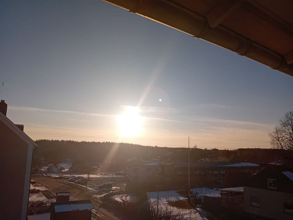 Glaynarum tweet media