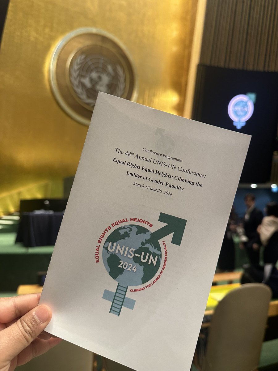 The Mulberry Schools Trust @MulberryTH @MulberryAS @MSGreenCollege @MulberryUTC are proud to represent the #UnitedKingdom in the General Assembly @UN @UNISNYC What a privilege it is for us to occupy the space where world leaders make decisions in. #GlobalGirlLeading