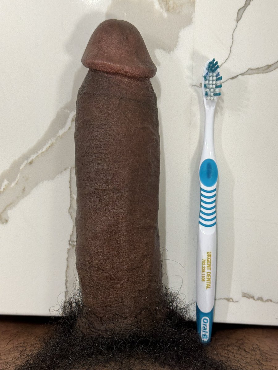 For those hard to reach spots in the back of your throat, 9/10 dentist recommend my dick, over a standard toothbrush.
