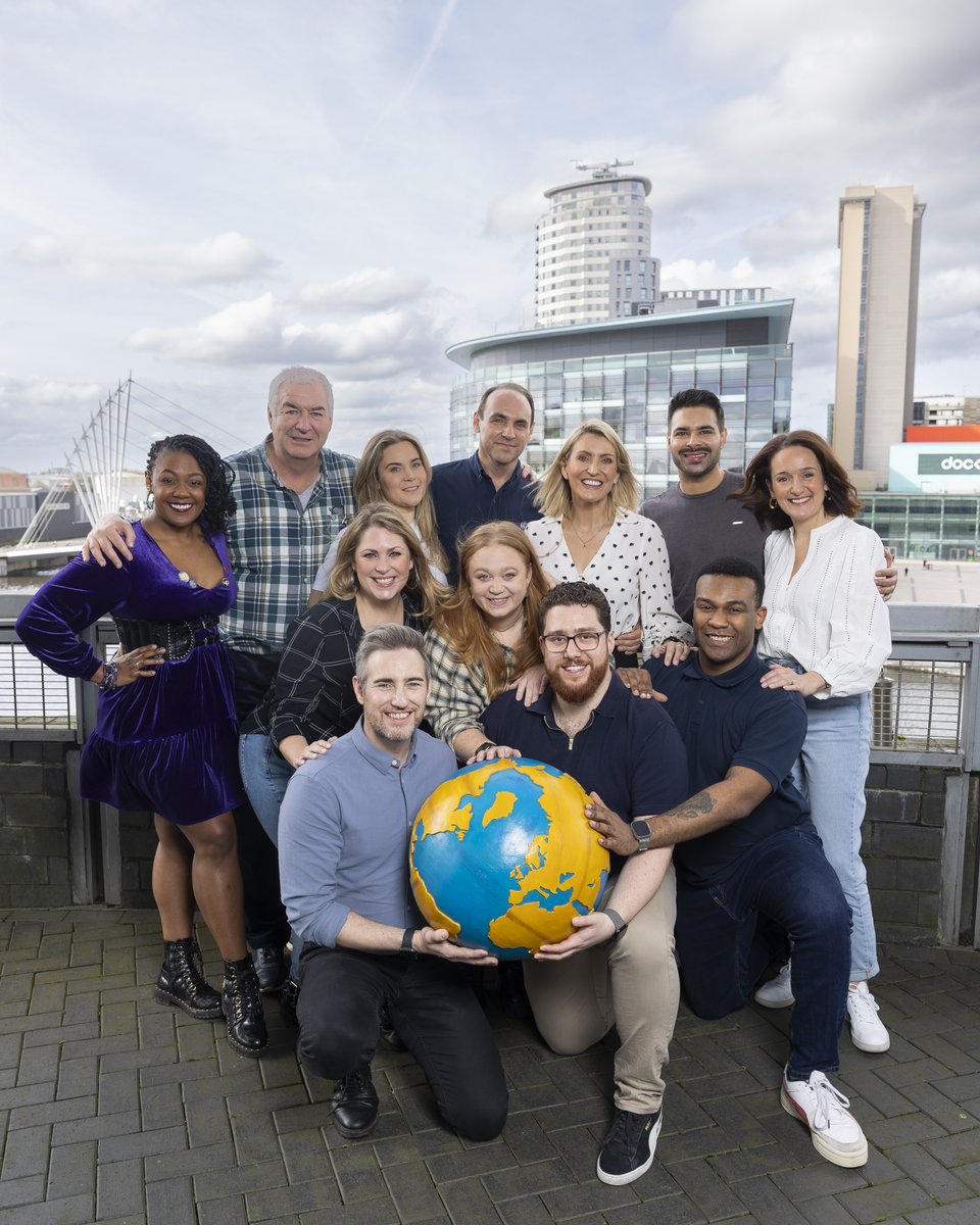 Today was the start of a moment! We welcomed the cast of @ComeFromAwayUK to Salford ahead of the show’s 5-week run this Christmas. See you all in December! 📸 @PhilTragenPhoto