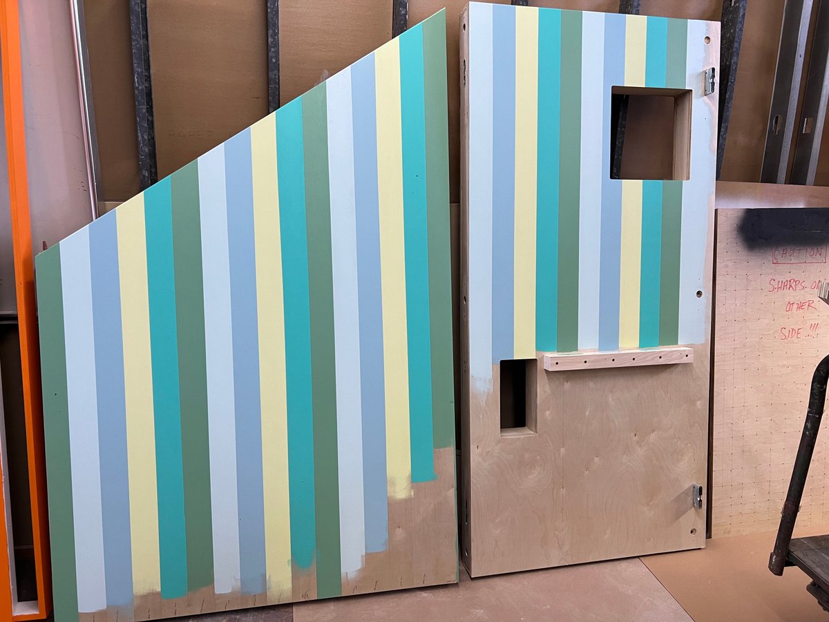 🍃Happy First Day of Spring! 🪻
We are feeling the change of seasons today with a splash of color!

#42df #42designfab #designfabrication #exhibitdesign #museumfabrication