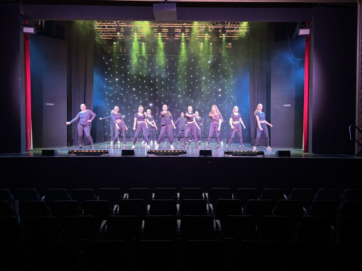 The year 7 and 8 dance team are all warmed up and ready for tonight’s <a href="/HRVSSP/">HRVSSP</a> dance festival!