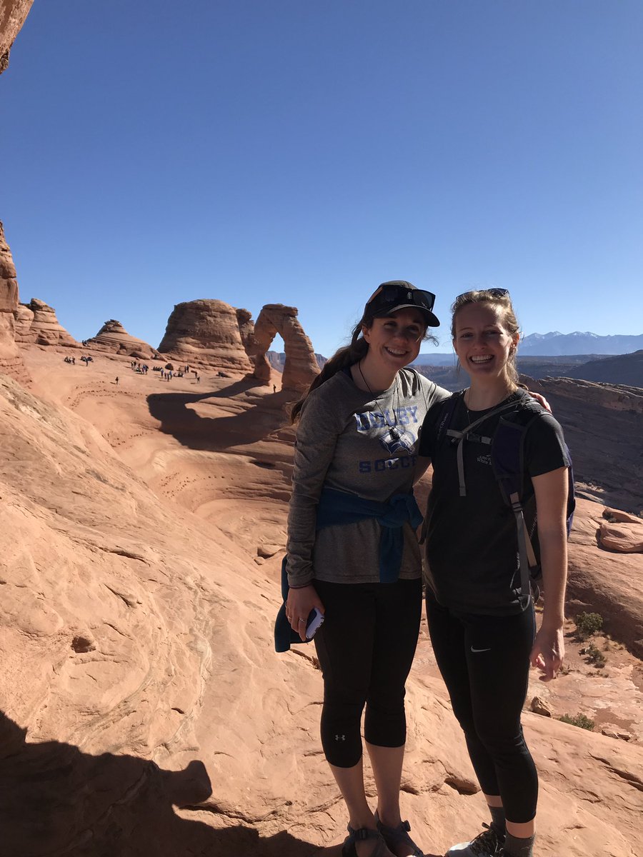 wx_lem's tweet photo. Big congratulations to @Cat__McClure, PhD! 👏🔬👩🏼‍🎓 

So proud of everything you’ve accomplished these past few years, and thankful for all the fun times in Utah along the way! 🏜️⛷️💕 https://t.co/FY2RnHGwDg