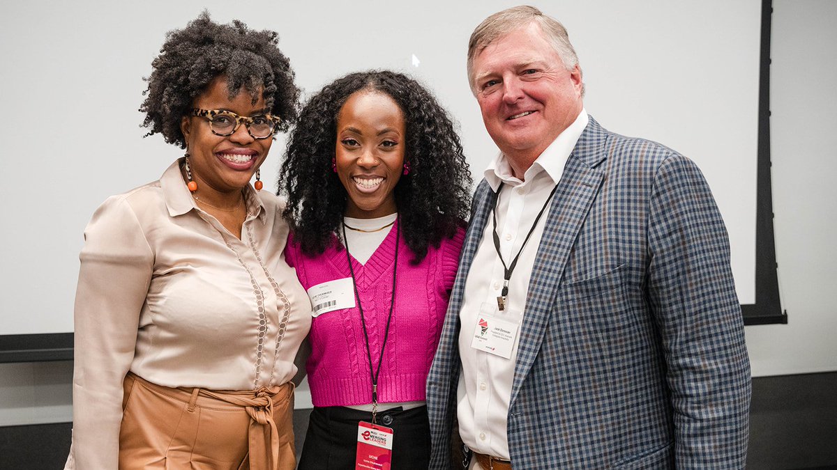 Aramark's tweet image. This February, the second cohort of the Aramark HBCU Emerging Leaders Program took part in a two-day immersion at Aramark’s headquarters in Philadelphia, PA, to focus on career exploration and professional development.

🔗: aramark.com/newsroom/news/… #AramarkBeWellDoWell