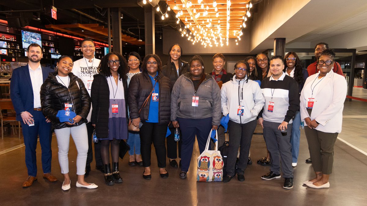 Aramark's tweet image. This February, the second cohort of the Aramark HBCU Emerging Leaders Program took part in a two-day immersion at Aramark’s headquarters in Philadelphia, PA, to focus on career exploration and professional development.

🔗: aramark.com/newsroom/news/… #AramarkBeWellDoWell