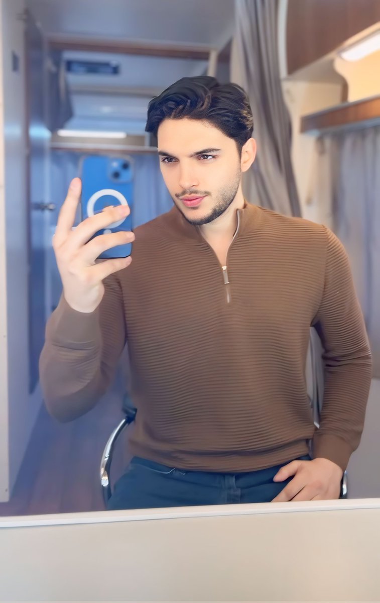 BilekOfficial's tweet photo. 🤎🥹
@orundas_bilek _ #bilekorundaş 
#Esaret #set #kismetseolur https://t.co/Y5Ws0iNBzW
