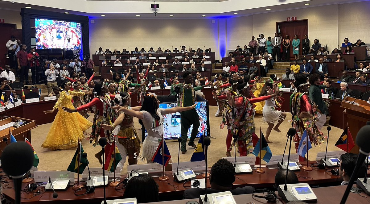 Manu_FAO's tweet photo. Getting ready to present and moderate a ministerial discussion on #BlueTransformation
At the @FAO Regional conference for Latin America and the Caribbean in #Guyana. #FAOFish #ConferenciaFAOAmericas https://t.co/pwte545PiH