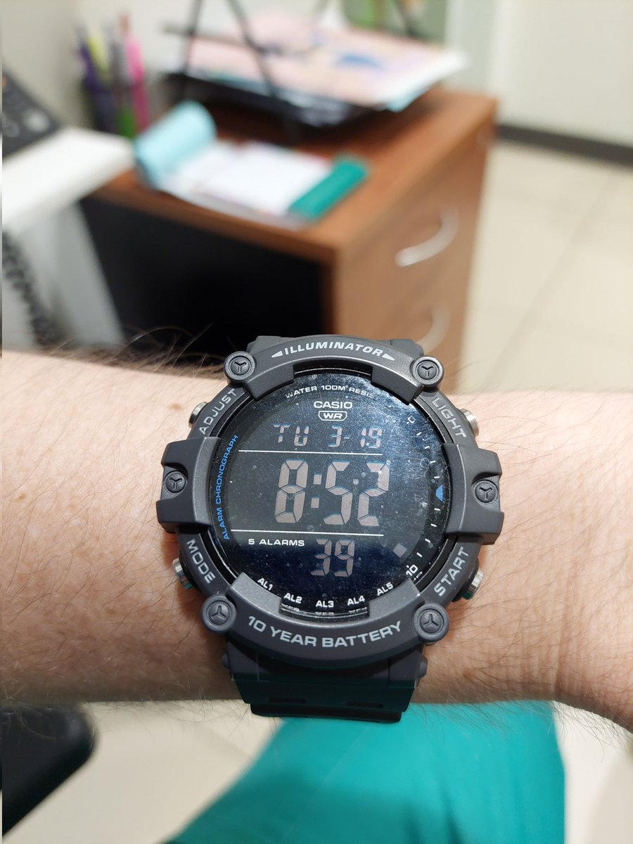 Jimmyquai's tweet photo. @CASIO_LATINO Mi reloj de la actualidad no es de la manzanita ni tampoco con sistema del robotito verde , es mi casio 😉🤍 https://t.co/lxGnLfdkeS