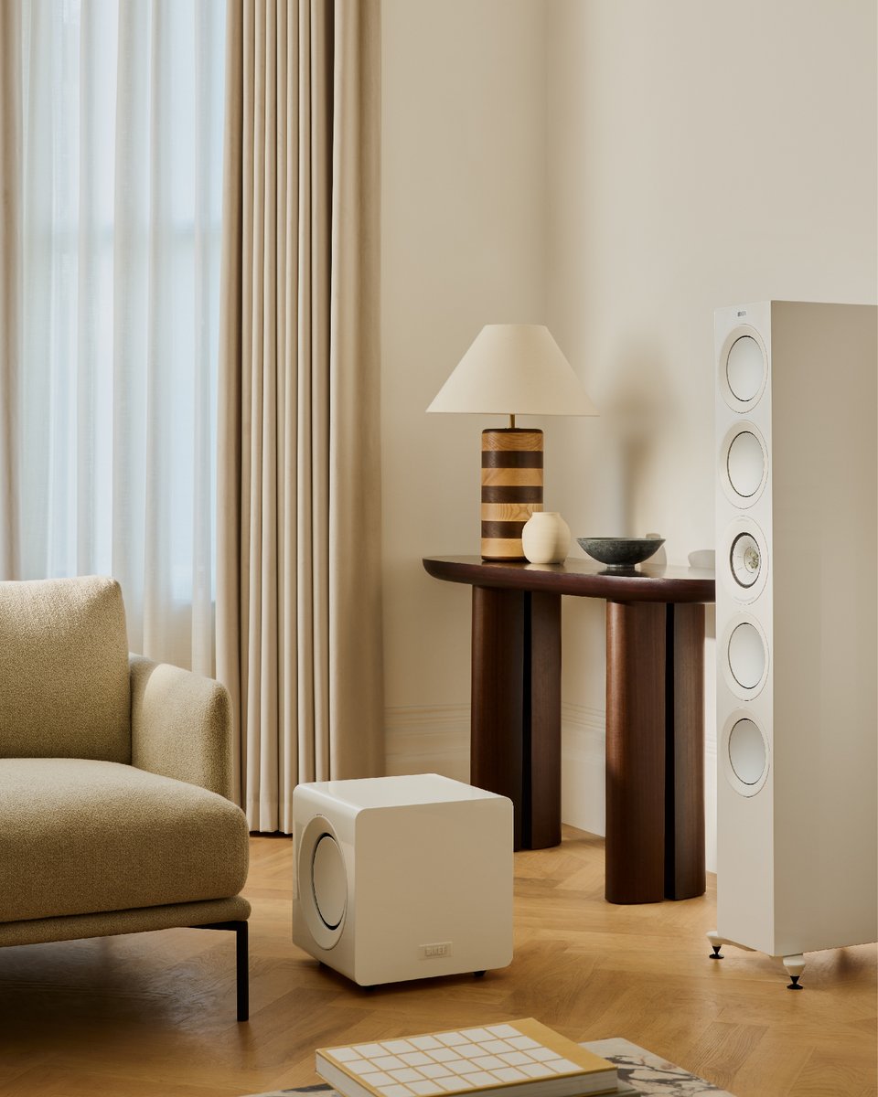 Experience the ultimate audio upgrade with KC92. Beyond its compact size lies an extraordinary bass performance that will immerse you in every beat. Now available in a White Gloss finish, it adds a touch of sophistication to any setup. Discover more: kef.world/49n