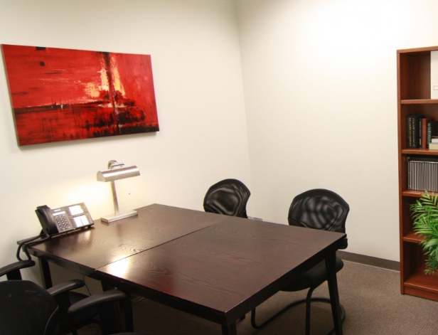 AccessOBC's tweet photo. What are #virtualoffice solutions and how can they increase #productivity in your growing business? Learn more: https://t.co/RqDKWYAr2u https://t.co/tvzAu0Dm2W