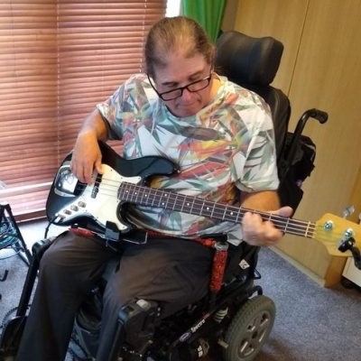 RemapUK's tweet image. 🎸 Brian says: “I can’t thank REMAP enough. They have renewed my enthusiasm for my music.”

⚙️ Could an adaptation to your wheelchair help you reconnect with a talent or hobby? Make a referral today: remap.org.uk/help

@Motability #MotabilityScheme #AccessibilityMatters