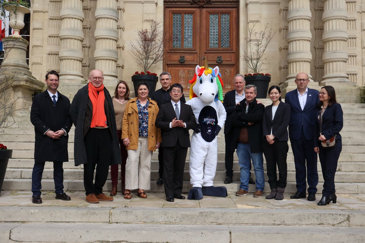 [ #AmiensSePrendAuJeu 🔥] @Paris2024 : l'accueil des athlètes japonais à Amiens se prépare ❗ #Thread 👇

📷 Amiens Métropole / Laurent Rousselin

#Amiens #AmiensNaturellement #Sport #JeuxOlympiques #Japon #Somme #Picardie #HautsDeFrance