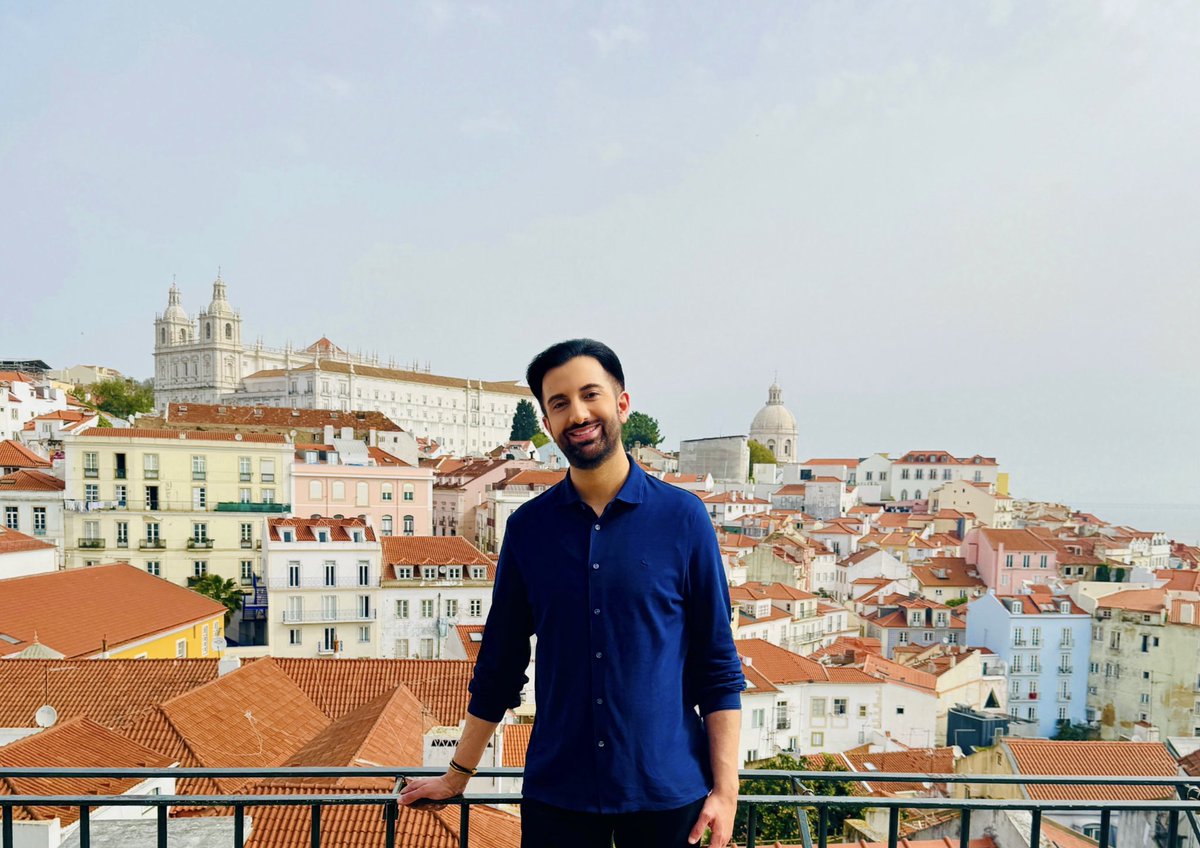 Me in England: Never eat a high sugar breakfast. Me in Portugal: “6 X Pastel de Nata por favor.” If I knew more Portuguese I’d move here tomorrow. What an incredible city. First time working here & it’s lived up to the hype. Wishing you a happy week from #Lisbon! ☀️ #teaching