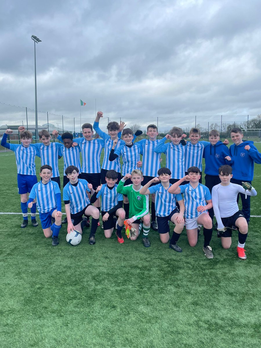 Well done to our 1st year boys soccer team, who had a great win against Cabinteely Community College, last week. They now proceed to the next stage of the shield, meeting Ratoath CC '. They are all up for the challenge! ⚽⚽⚽⚽@ParentsDCC