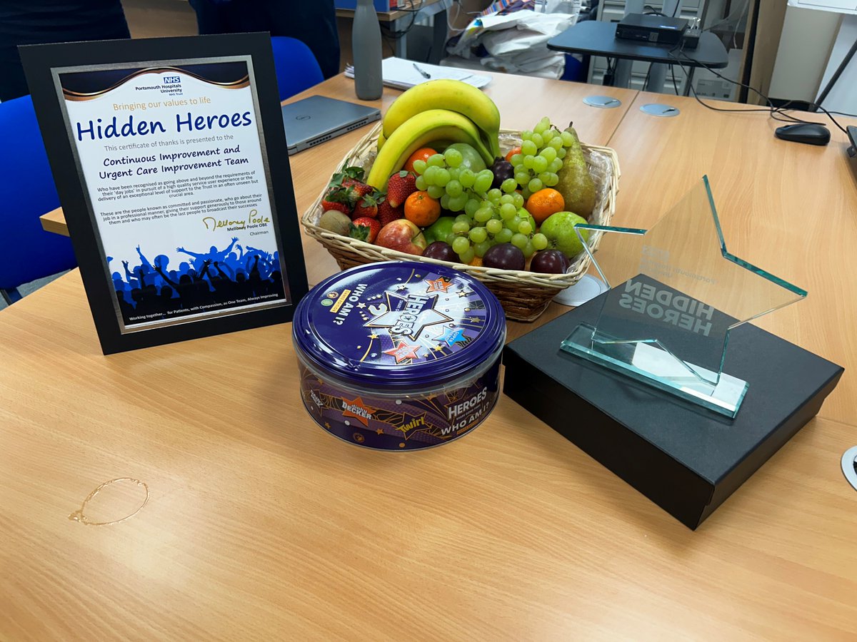 PHU_OD's tweet photo. Congratulations to the Continuous Improvement &amp; Urgent Care Improvement teams who today received a Hidden Heroes award from Melloney Poole OBE, Chair of @PHU_NHS This team collectively support a huge agenda both in terms of delivering excellence &amp; urgent care initiatives https://t.co/3EEftqZbXL