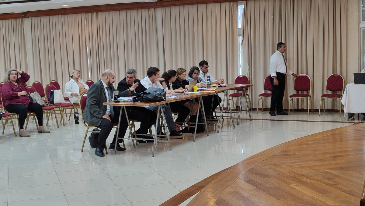 🚨AHORA. Luego de varias suspensiones, finalmente inició la audiencia preliminar para los acusados por supuesta lesión grave en el caso Zapag.

La Fiscalía se ratificó en la acusación.

<a href="/pds_radio/">PDS Radio y Tv Digital</a> <a href="/780AM/">Radio 780 AM</a>