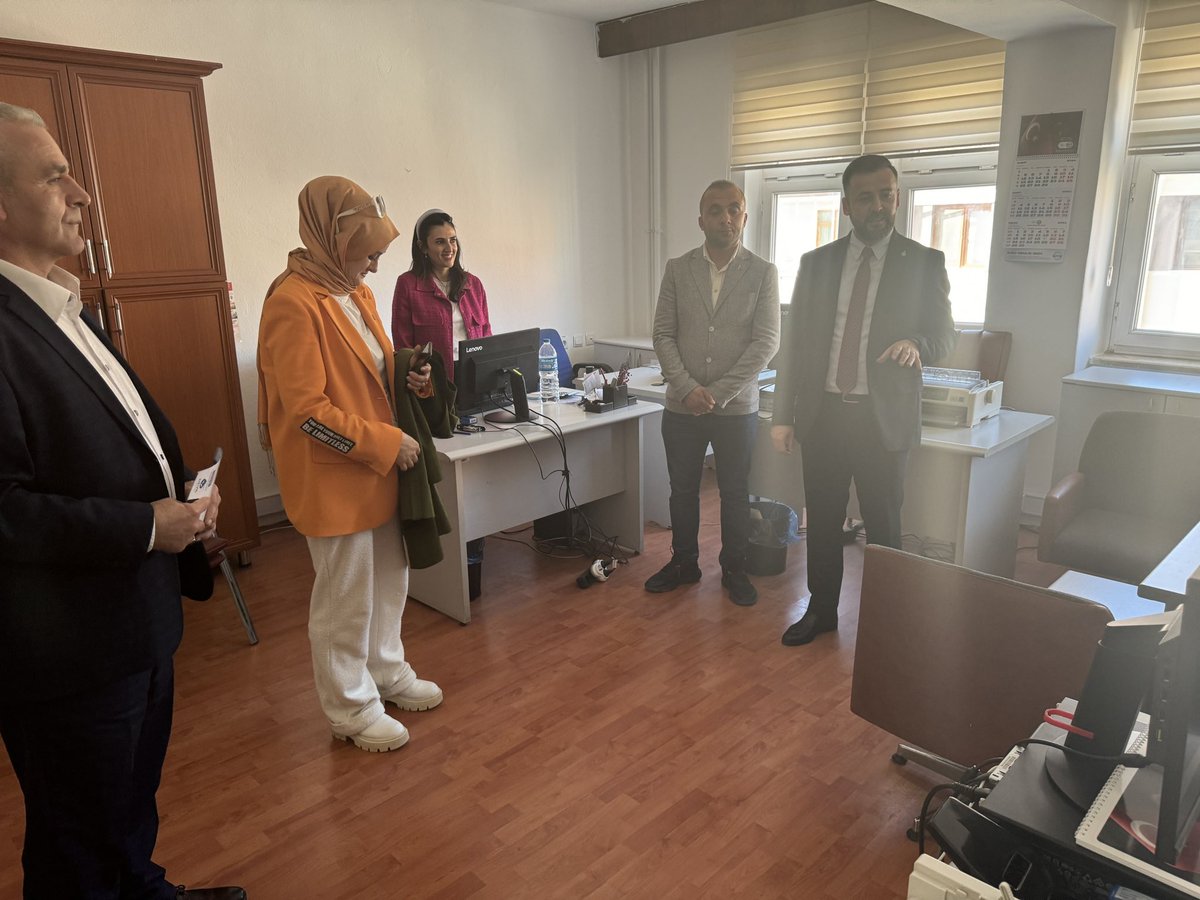 corumadeva's tweet photo. Taliplisi olduğumuz Çorum belediye başkan adaylığı için hemşehrilerimiz, valiliğimiz tüm çalışanları ile görüşüyoruz. Temas ediyor, dinliyor, DEVA olmaya çalışıyoruz.(4)@alibabacan @avidrissahin @myeneroglu @emin_ekmen @hasankaraltr @devapartisi @yemreozdemir1 https://t.co/WJBxouD7Id
