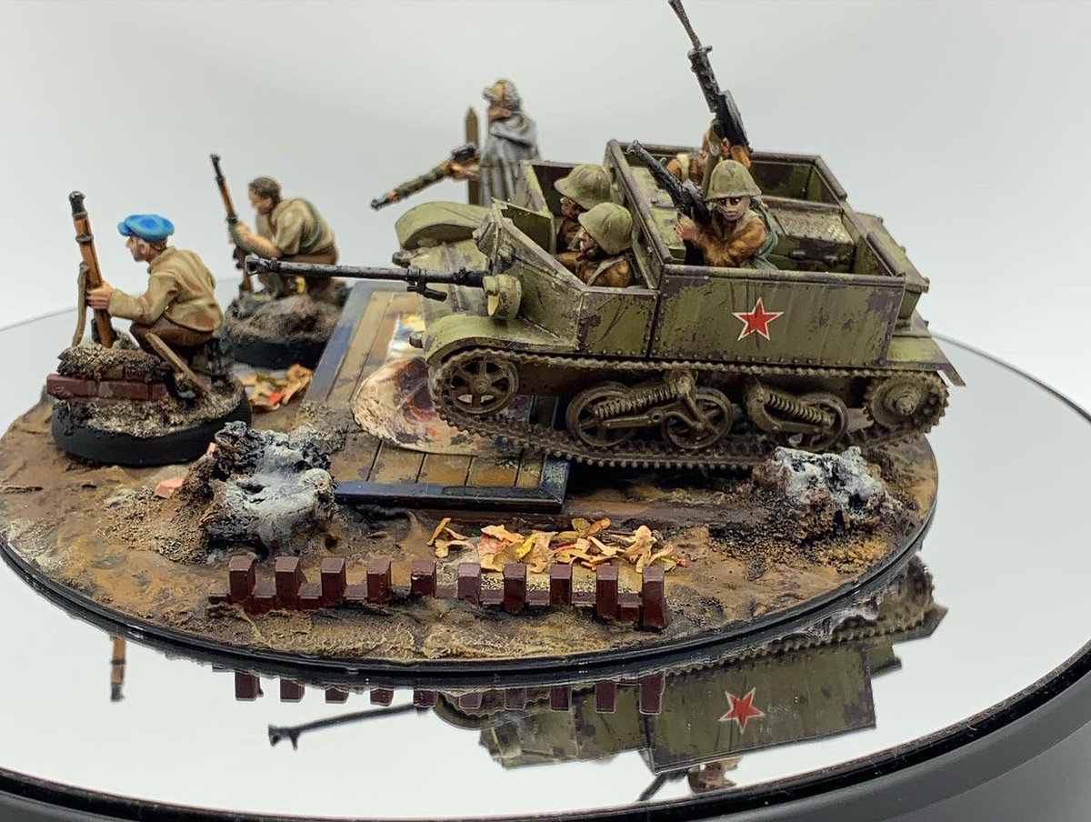 BrushWorkMinis's tweet photo. Soviet Bren carrier for Bolt Action. 

Click here to see more of Warlord Games products
https://t.co/aiNdOg0K6z
#boltaction #warlordgames #soviet #WW2 #28mm https://t.co/qT87fsVNCq