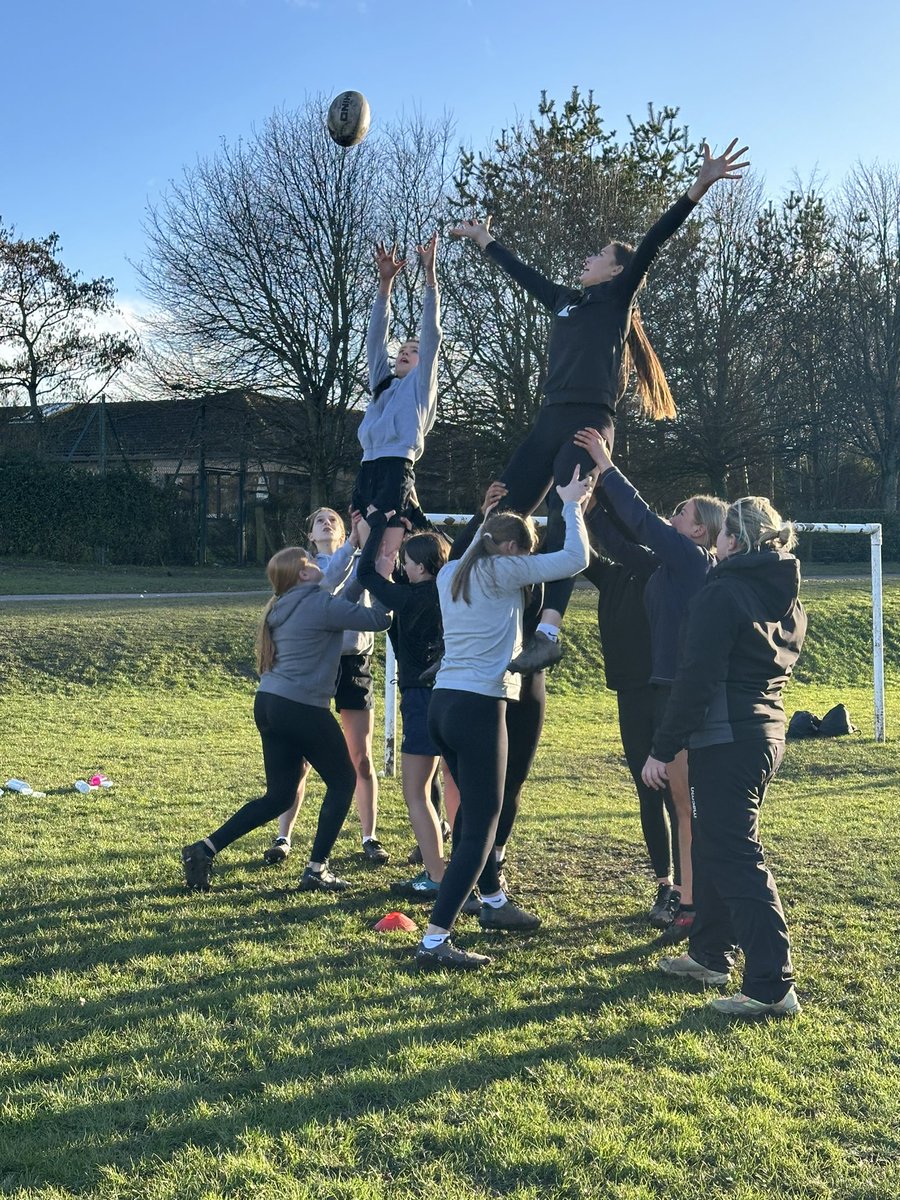 PerthshireRugby's tweet photo. 🏉 Day 2 of Scottish Rugby Schools Week is buzzing with excitement! From strengthened school partnerships, the passion for rugby is growing in 5 Secondary School in Perth with Curriculum and After School Clubs #EveryonesGame #ScottishRugbySchoolsWeek 🏴🏉 @Scotlandteam https://t.co/6ewRv5Bcpi
