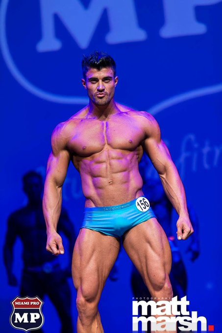 RT if you are looking for a muscle master 👀🥵 https://t.co/zdqLcKeXVn