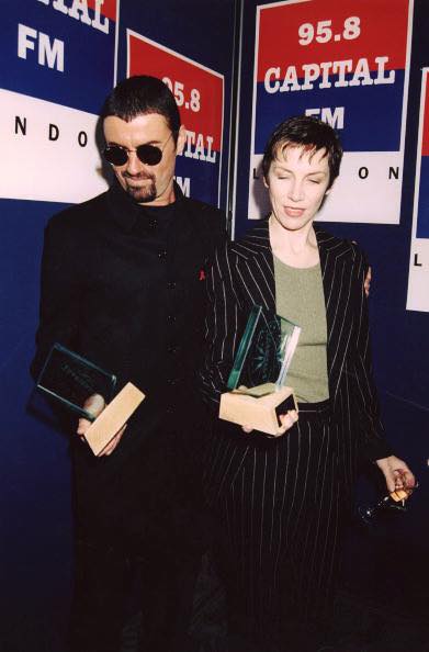 📸: George and @AnnieLennox, Capital FM awards on February 18, 1996 in London #Twosday
