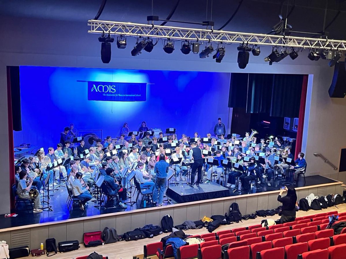 Hats off to our incredibly talented MS and HS student musicians for their outstanding participation in the Association for Music in International Schools (AMIS) Middle School and High School Honor Band festival in Aberdeen, Scotland.