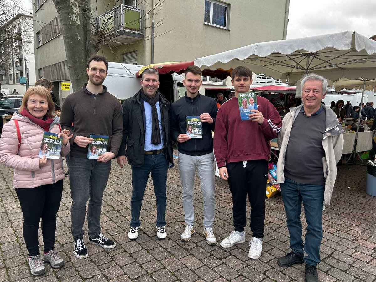 Reconquete67's tweet photo. La France fière se mobilise au quotidien sur le terrain !
🔵 Collage sur #Strasbourg
⚪️ Collage secteur #Barr et #Erstein
🔴 Tractage à la #Robertsau
🔵 Boitage à #SaintBlaiseLaRoche
⚪️ Boitage à #Rittershoffen
@AZYZECK - DD du Bas-Rhin & CMR Grand-Est
#AvecMarion https://t.co/YcSUCUTv6l