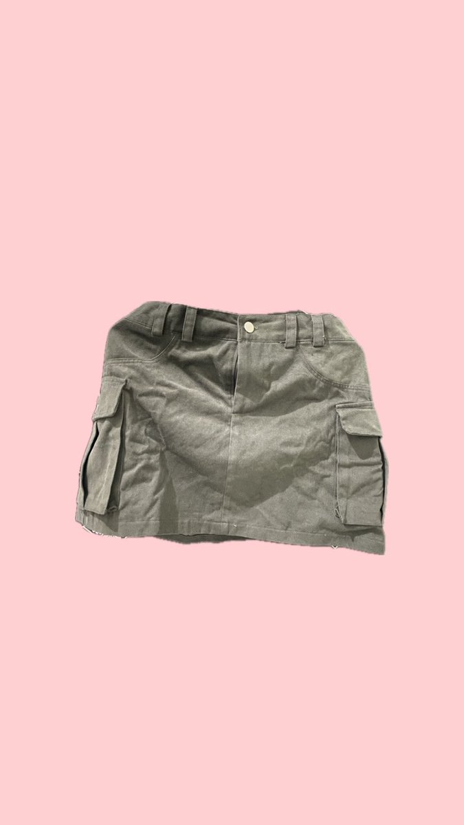 pengenminji's tweet image. wts // want to sell mini rok model cargo
60k
#prelovedbaju #prelovedrok #zonauang #zonajajan