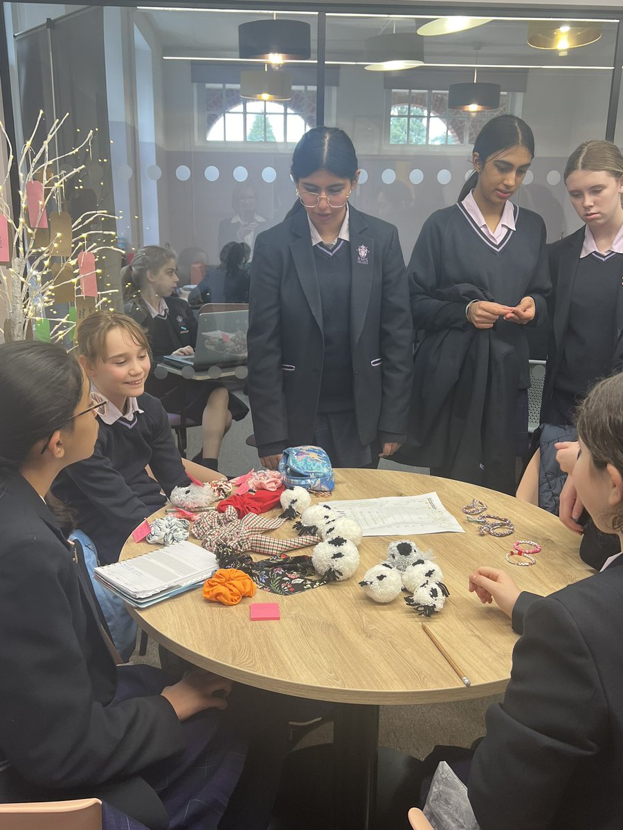 Fantastic to see some of the hard work @RMSforGirls Y7 Dragon’s Den Club coming to fruition. Team ‘Sea Dragon Stitches’ selling their handmade goodies yesterday; scrunchies, worry worms and the cutest PomPom animals! @youngenterprise #RMSCareersDept #Enterprise #YETenner