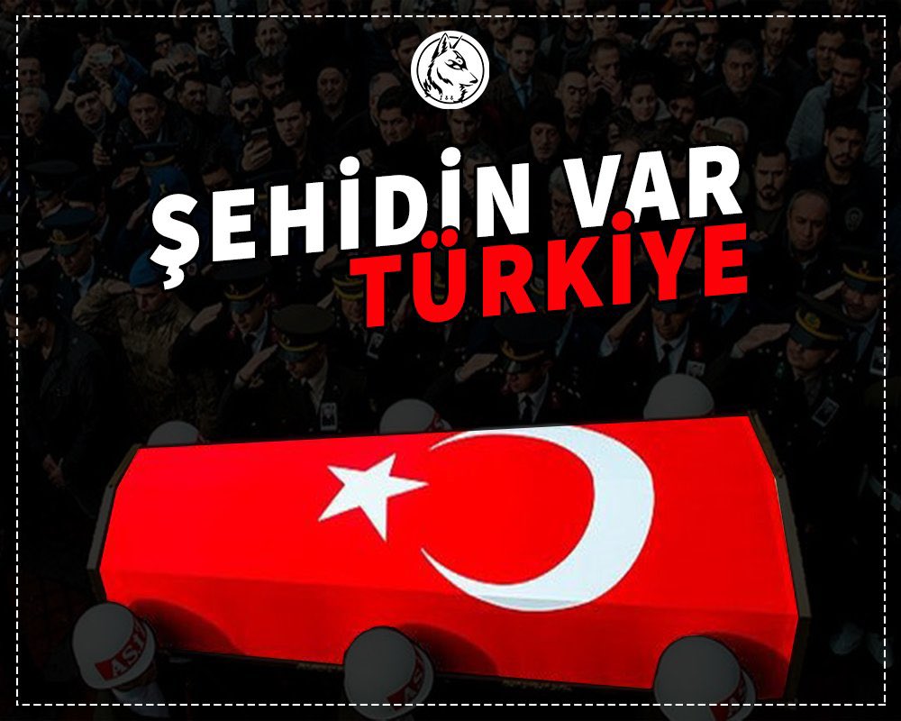“ŞEHİDİN VAR TÜRKİYE”
Pençe-Kilit operasyonu bölgesinde, 1 Askerimiz Şehit oldu, 4 Askerimiz yaralandı.
Türk milletinin başı sağ olsun.