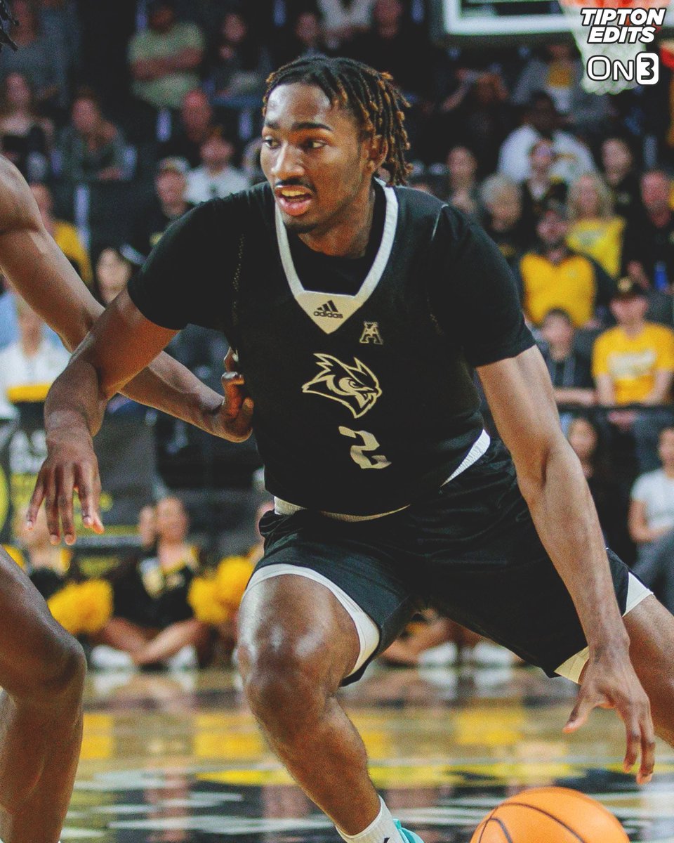 Rice guard Mekhi Mason plans to enter the transfer portal, he tells @On3sports. The 6-5 sophomore from Gilbert, Arizona averaged 14 points, 4 rebounds, and 2.8 assists per game this season. on3.com/transfer-porta…