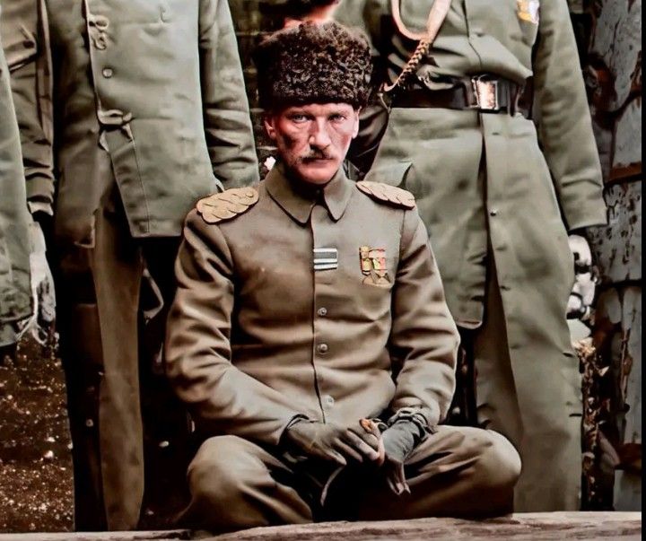 MUSTAFA KEMAL TÜRKİYESİ: DEVRİM OCAĞI...  

Sizlerle The Economist dergisinin 7 Eylül 1923, 11 Nisan 1925 ve 26 Haziran 1926 sayılarından bazı bölümlerini paylaşmak istiyorum. Dikkat buyurun lütfen!!  

1-)''Türkiye, en kısa zamanda, ekonomisini yeniden kurmak; ve ekonomik