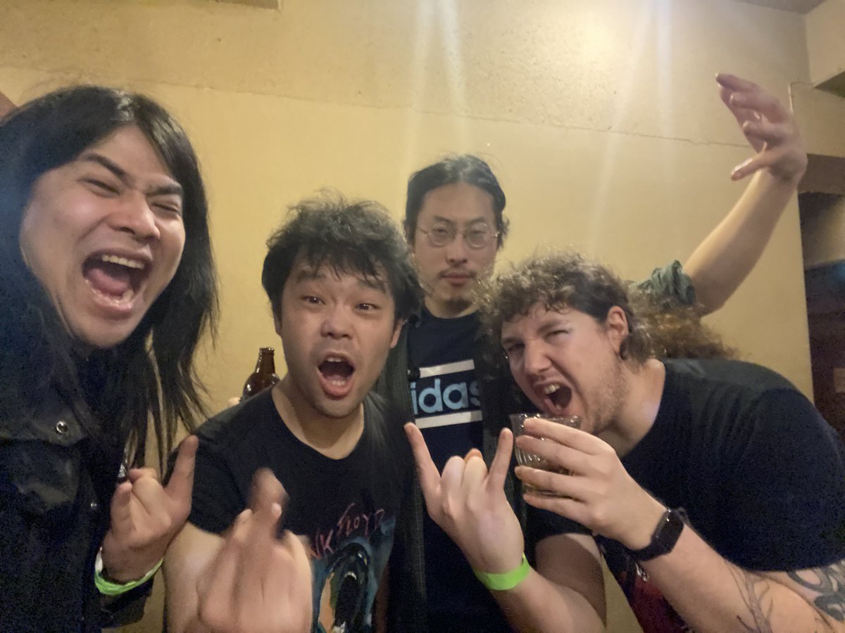 hashiyamamaiden's tweet photo. 3/17 Farewell to the heros vol.4
ご来場Fuck'n Thanks!
熱いラインナップで、様々なメタル味わえて最高でしたわ!
ゴブリン @Goblin06825990
誕生日おめでとうー!
DJはデス/スラッシュ系に傾倒しました!
#defiled
#confusedmind
#invictus
#bitcheater
#militaryshadow
#hebikatana https://t.co/9I6Nl7LZkU