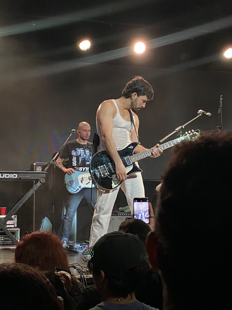 idzem's tweet image. Un concierto increíble! Los Amo❣️
@LOSMESONEROS