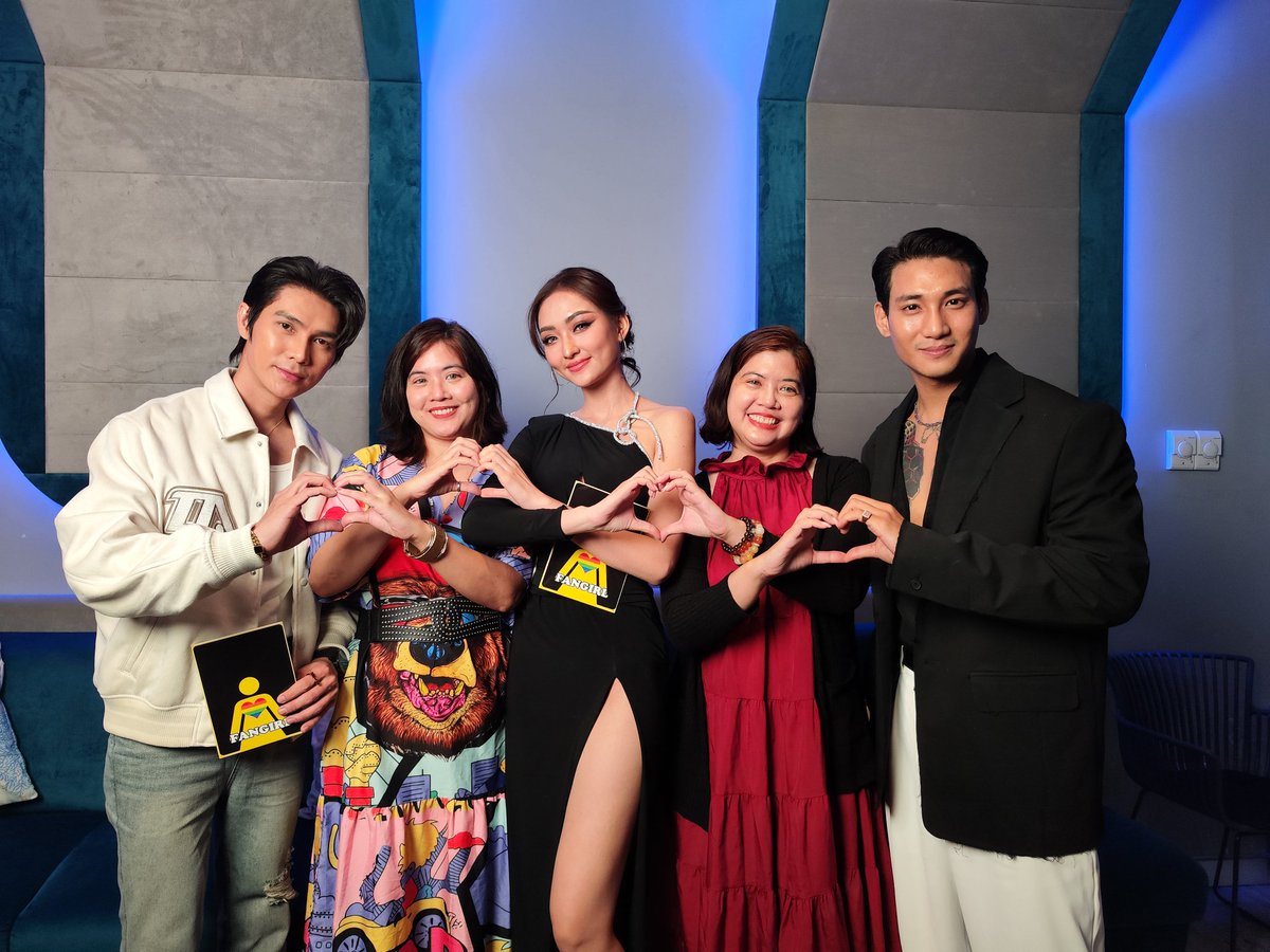 PoohChaiKonNun's tweet photo. รอติดตามบทสัมภาษณ์ #ผู้ชายคนนั้นจากหนังเรื่องนี้ กับเหล่านักแสดง RENT BOY : #ผู้ชายขายรัก เร็วๆ นี้จ้า รับรอง สนุกแซ่บ เซ็กซี่ ฮาแน่นอน 
ขอขอบคุณ THAM Studio19 
ที่ให้โอกาสดีๆ ครั้งนี้ค่ะ 🙏😁😀
#PaingTakhon #ไป๋ทาคน #คัทไวฮัง
#พิชชี่  #Pichvoteysaravody
#RentBoy https://t.co/AKW3dblrEI